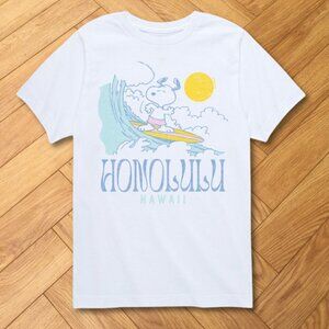 Snoopy Honolulu Hawaii Surfing Graphic Tee Coastal Aesthetic